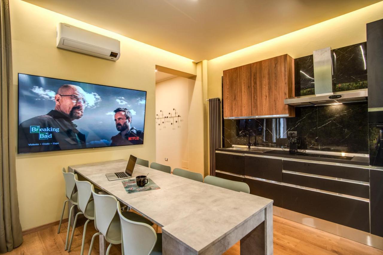 Downtown Srl - Cinque Terre Euphoria Apartment La Spezia Bagian luar foto