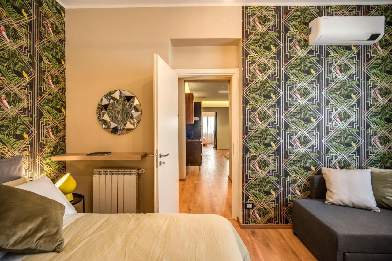 Downtown Srl - Cinque Terre Euphoria Apartment La Spezia Bagian luar foto