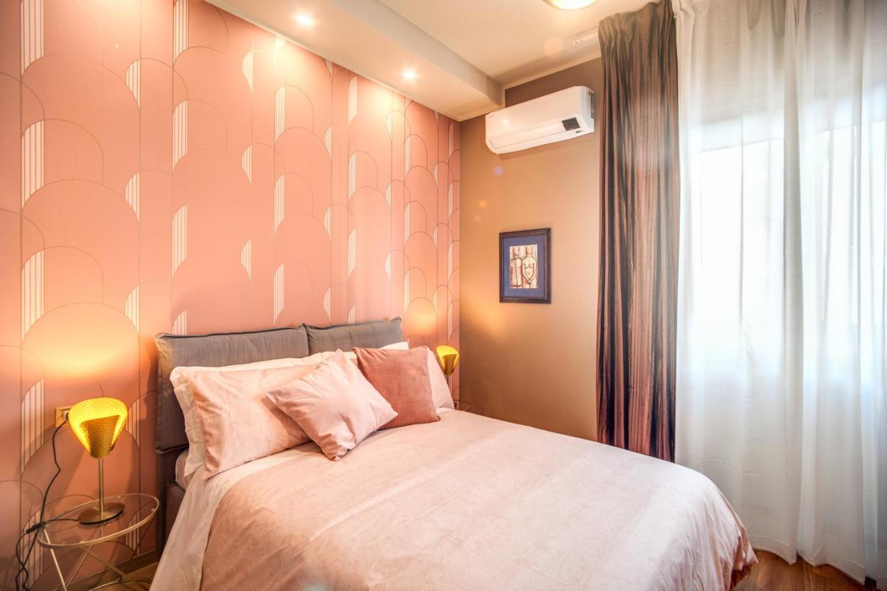 Downtown Srl - Cinque Terre Euphoria Apartment La Spezia Bagian luar foto